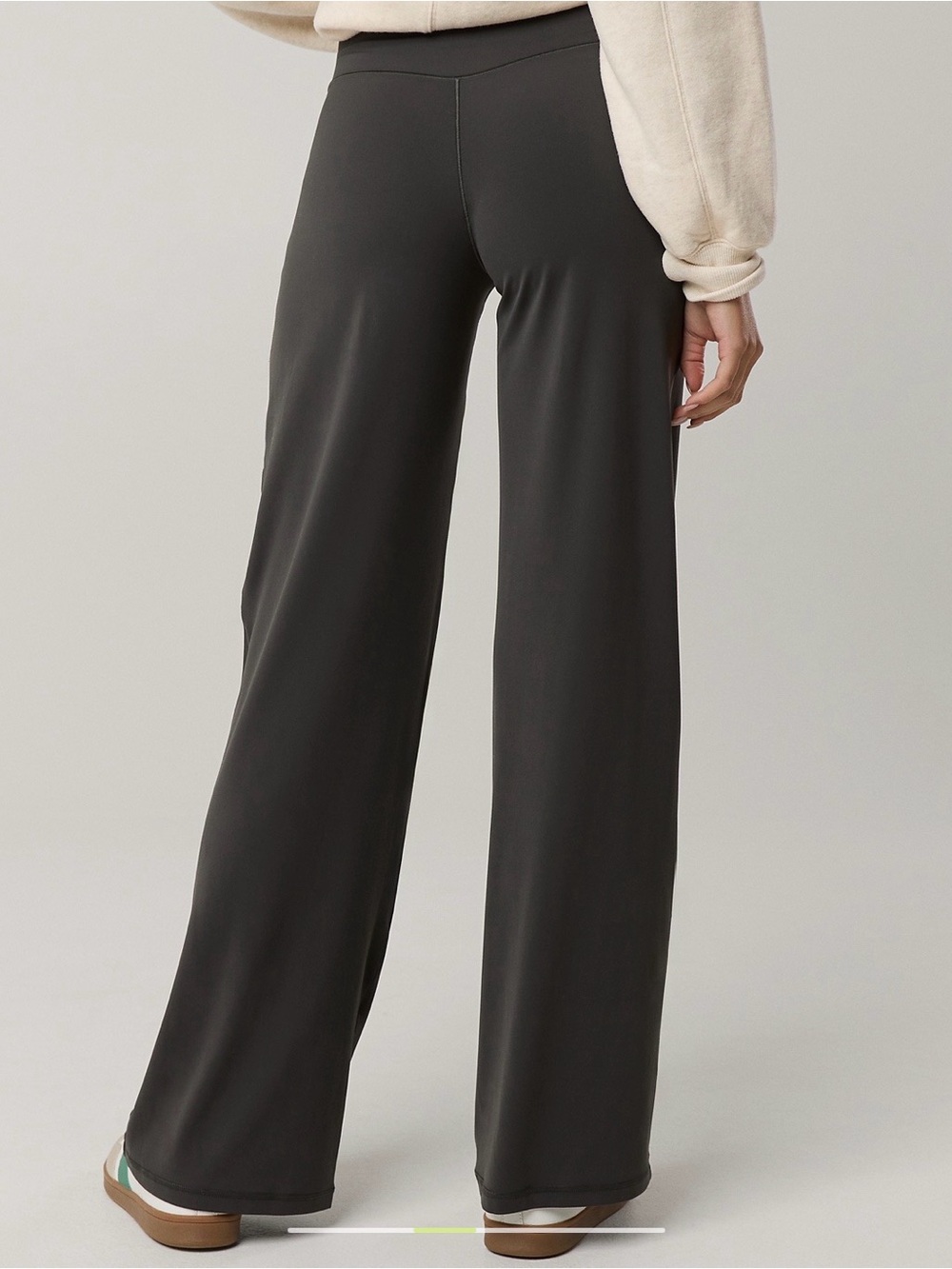 Aerie OFFLINE Real Me Xtra Trousers Smoked Gray Large NWT - Picture 2 of 6